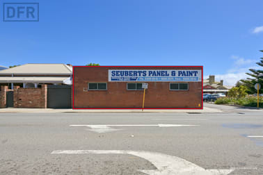 26 Tydeman Road North Fremantle WA 6159 - Image 2