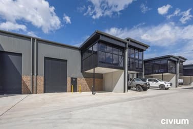 Unit 11/25 Val Reid Crescent Hume ACT 2620 - Image 1