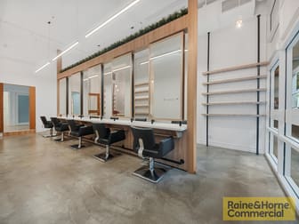 2/110 Macquarie Street Teneriffe QLD 4005 - Image 1