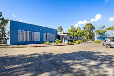 8 Hartley Drive Thornton NSW 2322 - Image 1