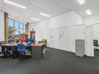 31/10 Gladstone Road Castle Hill NSW 2154 - Image 2