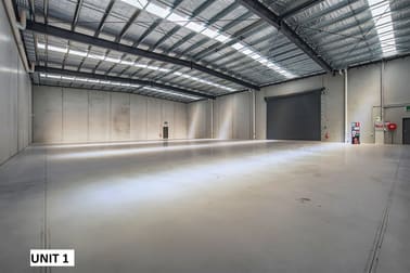 1 - 17 Rosebride Place Truganina VIC 3029 - Image 3