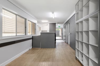 68 Poinciana Avenue Tewantin QLD 4565 - Image 3