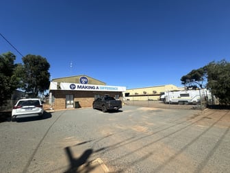 17 Hunter Street West Kalgoorlie WA 6430 - Image 1