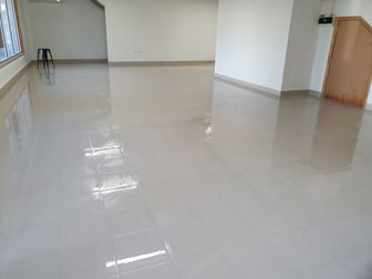 Click to view all images 2/271 Pease St Edge Hill QLD 4870 - Image 2