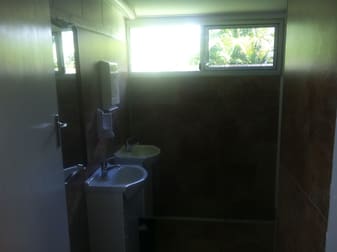 2/271 Pease St Edge Hill QLD 4870 - Image 3