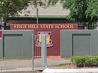 Click to view all images 2/271 Pease St Edge Hill QLD 4870 - Image 1