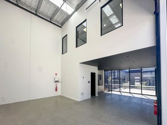 Unit 1/25 Robbins Circuit Williamstown North VIC 3016 - Image 3