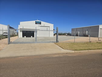 17a Modica Crescent Buronga NSW 2739 - Image 2
