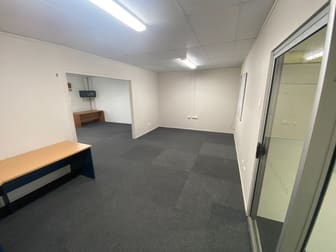 11/202-204 McCormack Street Manunda QLD 4870 - Image 2
