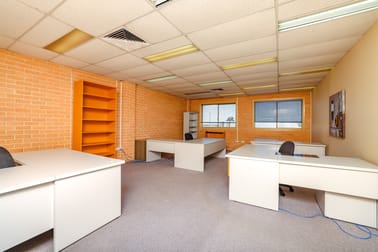 2/209 Howick street Bathurst NSW 2795 - Image 3
