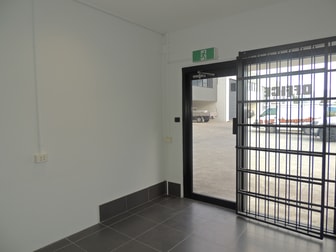 8/18 Blanck Street Ormeau QLD 4208 - Image 3