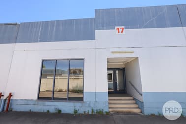 Unit 17/84-92 Barnes Street Tamworth NSW 2340 - Image 1