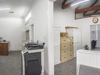 2/15 Moss Street Nowra NSW 2541 - Image 2
