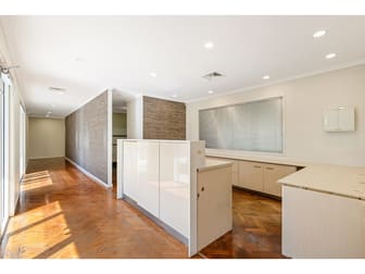 8 Nerang Street Nerang QLD 4211 - Image 3