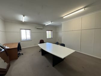 1-2/123a Boorowa Street Young NSW 2594 - Image 2