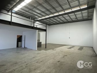Click to view all images Unit 14, 562 Geelong Road Brooklyn VIC 3012 - Image 3