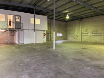 Warehouse 2/11-13 Bollard Street Portsmith QLD 4870 - Image 3
