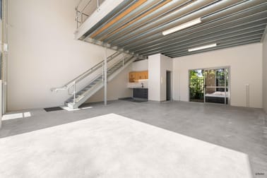 11/26 Ern Harley Drive Burleigh Heads QLD 4220 - Image 3