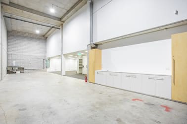 9/5-7 Inglewood Place Norwest NSW 2153 - Image 1