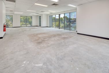 6/3-19 University Drive Meadowbrook QLD 4131 - Image 3