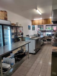 8/27 Macrossan Port Douglas QLD 4877 - Image 3