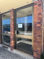 2/5 Violet Street Redcliffe QLD 4020 - Image 1