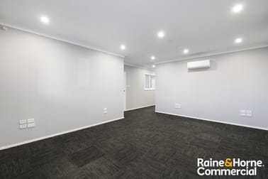 7/27 Seasands Drive Redhead NSW 2290 - Image 2