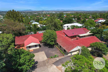 9 Burnside Avenue Tamworth NSW 2340 - Image 1