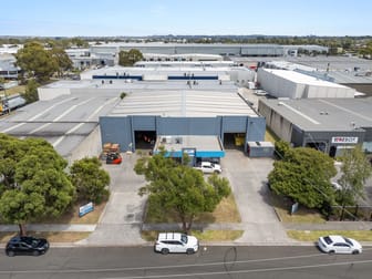 52 Gilbert Park Drive Knoxfield VIC 3180 - Image 2