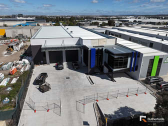 15 Fullarton Drive Epping VIC 3076 - Image 3