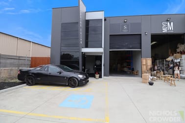 2/4 Milgate Drive Mornington VIC 3931 - Image 1