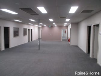1/522 Peel Street Tamworth NSW 2340 - Image 3