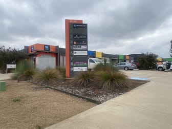 3/22-24 McPherson Street Maddingley VIC 3340 - Image 2