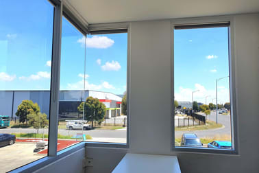 23 Eucumbene Drive Ravenhall VIC 3023 - Image 2