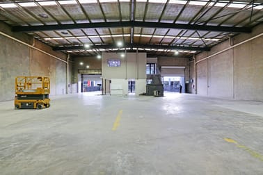 Click to view all images 5 Meares Way Canning Vale WA 6155 - Image 3