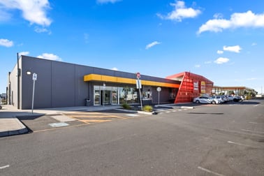 62 Cook Street Port Melbourne VIC 3207 - Image 3
