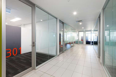 301/12 Ormond Boulevard Bundoora VIC 3083 - Image 2
