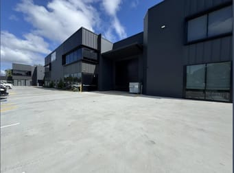 2/2 Stone Court Kingston QLD 4114 - Image 1