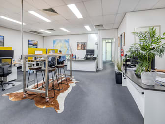 25/8 Metroplex Avenue Murarrie QLD 4172 - Image 1