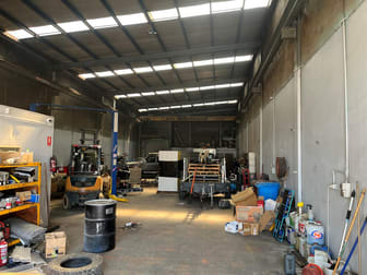 1/3 Amsted Road Bayswater VIC 3153 - Image 2
