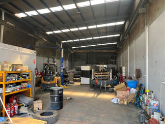 1/3 Amsted Road Bayswater VIC 3153 - Image 3