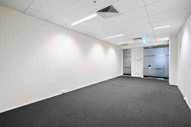 1009/9 Yarra Street South Yarra VIC 3141 - Image 3