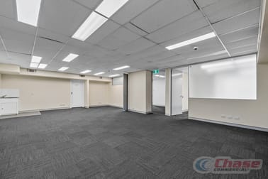 4/107 Milton Road Milton QLD 4064 - Image 2