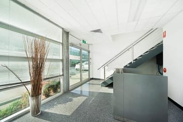 17/3 Westside Ave Port Melbourne VIC 3207 - Image 3