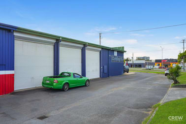 2/1 Sinclair Street Arundel QLD 4214 - Image 3