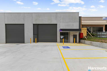 12 Roberts Court Drouin VIC 3818 - Image 2