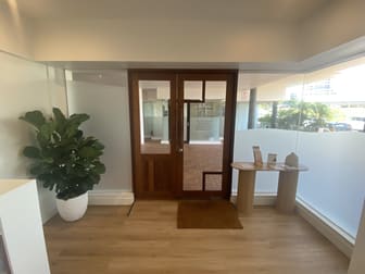 15/118 Griffith Street Coolangatta QLD 4225 - Image 3