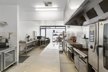 Unit/101 Montague Street South Melbourne VIC 3205 - Image 2