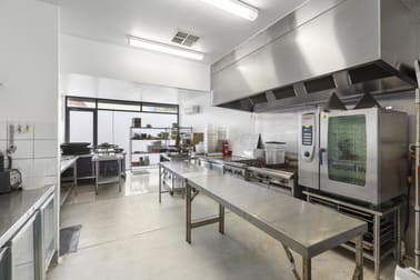 Unit/101 Montague Street South Melbourne VIC 3205 - Image 3